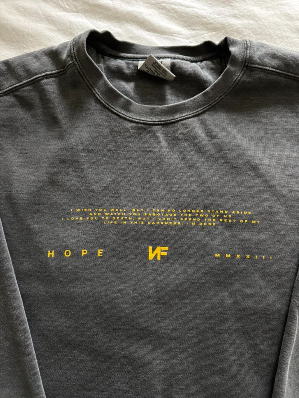 NF Hope “Done Running” Crewneck Sweatshirt Gray Yellow Graphic Size XL - Picture 2 of 4
